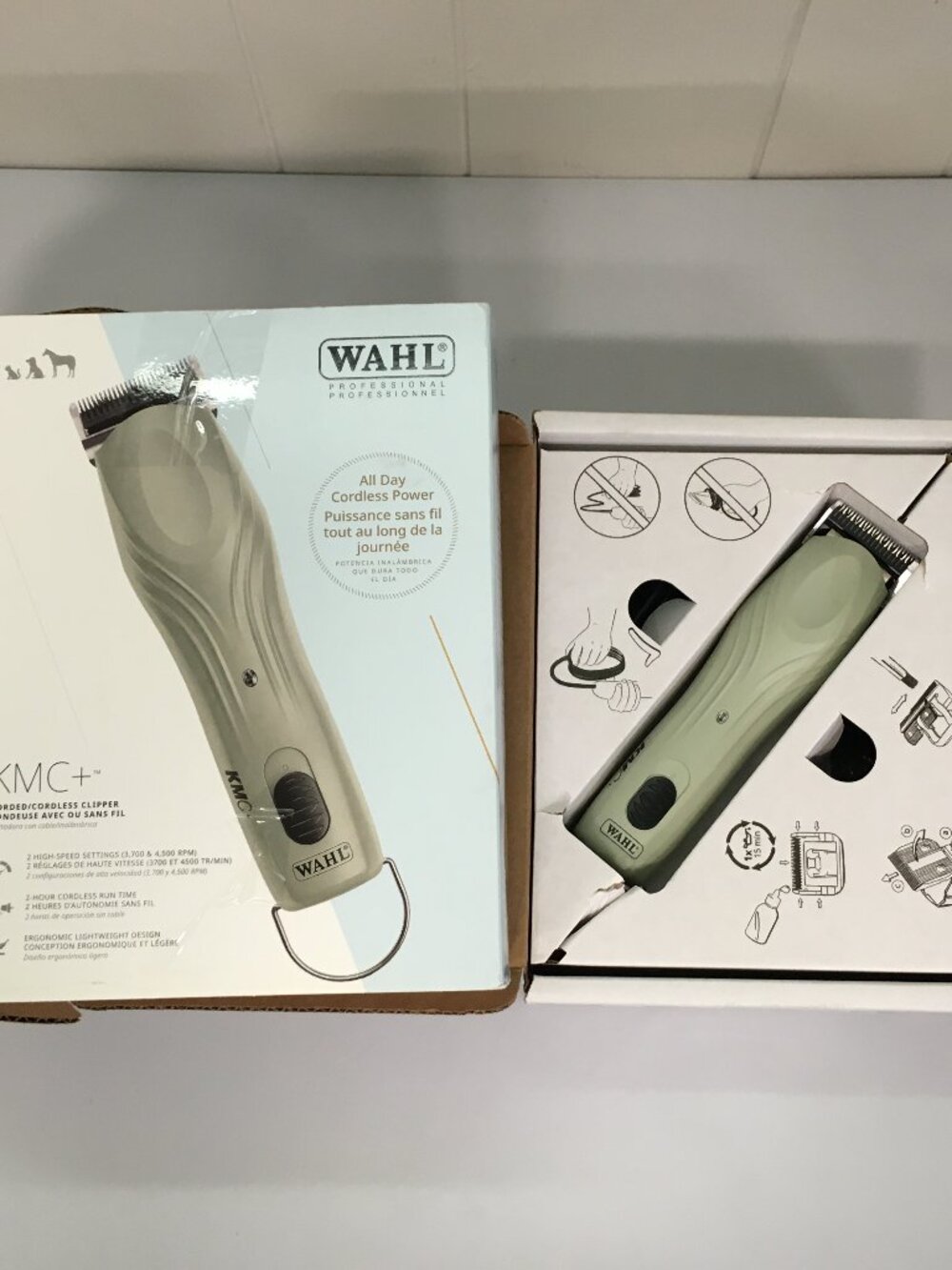 NEW  Wahl Professional Animal KMC+ Complete Cordless Mint Green #10 Blade VIDEO